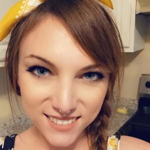 Meet your Posher, Shayla